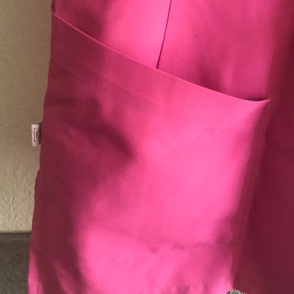 Apron - Picture 3 of 5